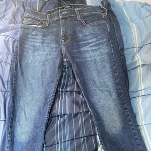 Hollister Jeans. Twice worn. Size: 31/30.